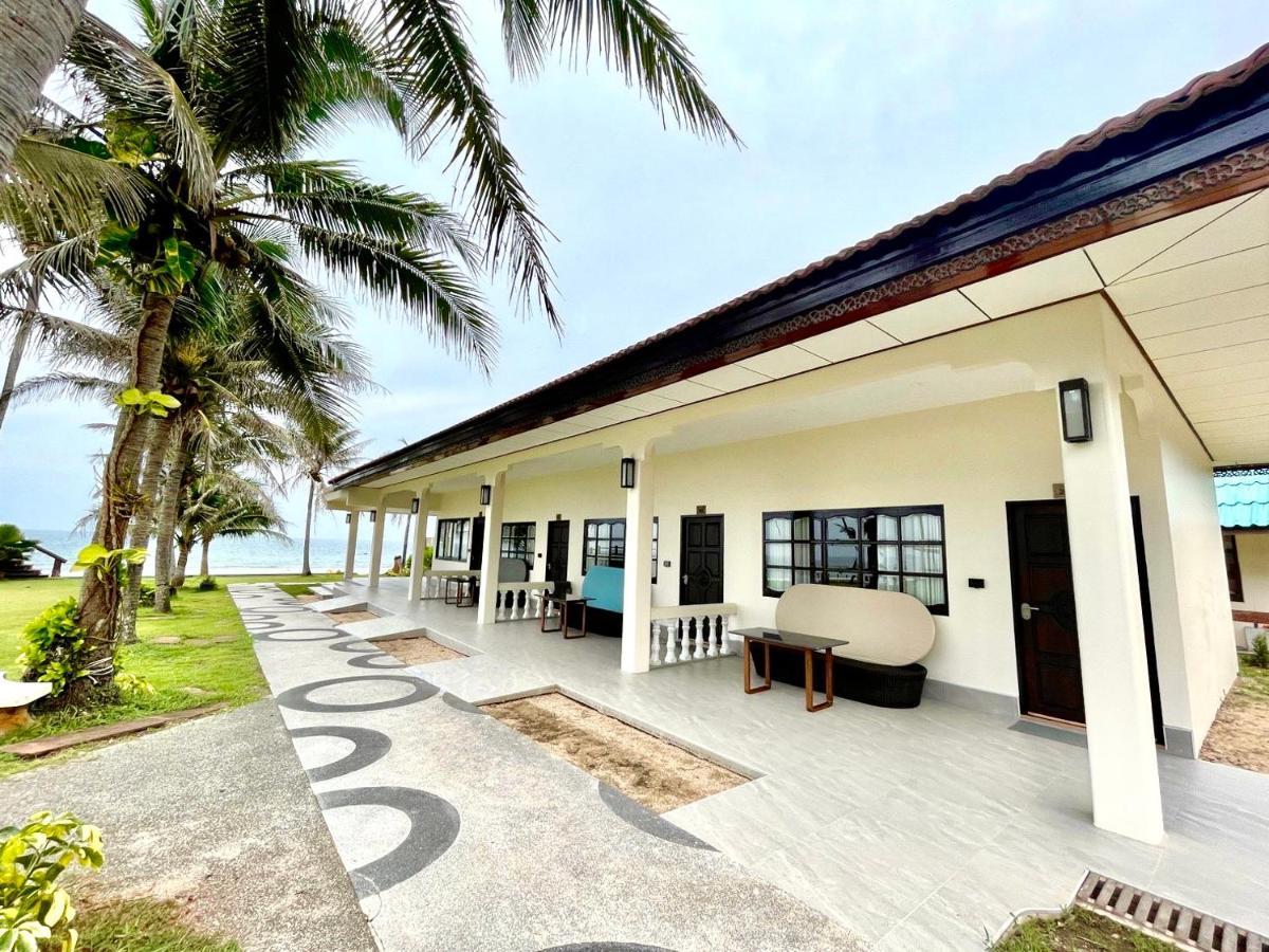 Ban Saithong Beach Resort Bang Saphan Noi Exteriér fotografie